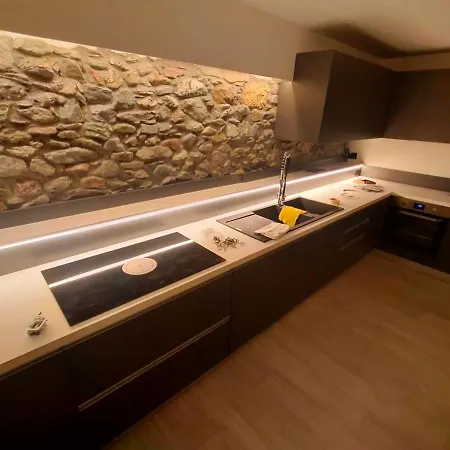 La Vista Apartment